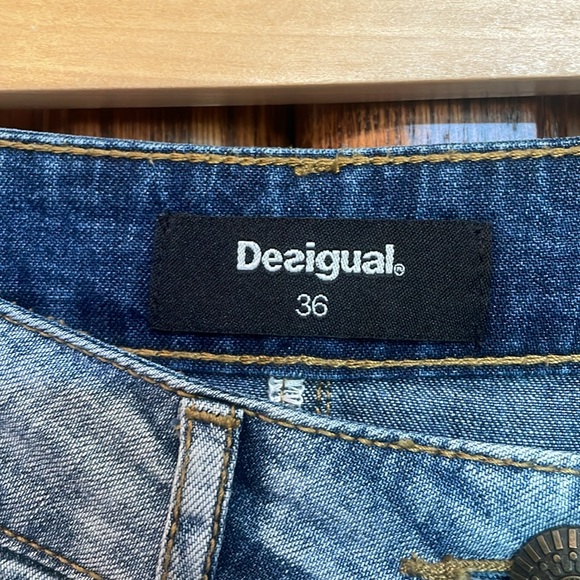 Cute Desigual Jean Skirt - Picture 7 of 10